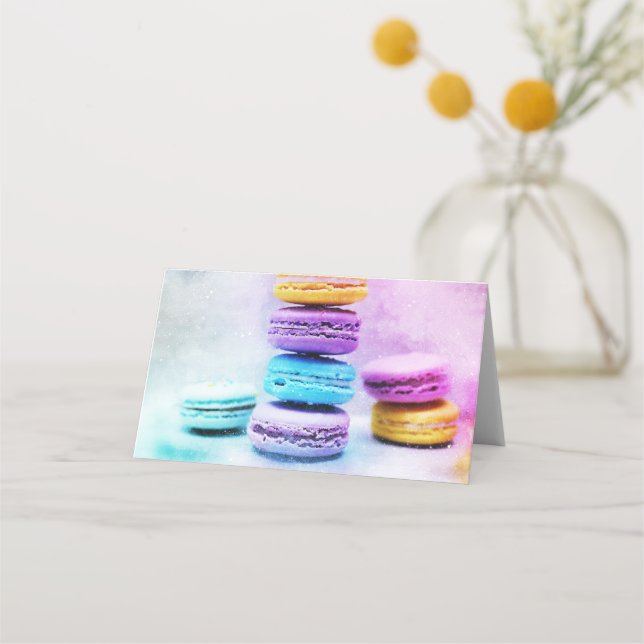 Foto der farbenfrohen, köstlichen Macarons Platzkarte (Vorderseite)