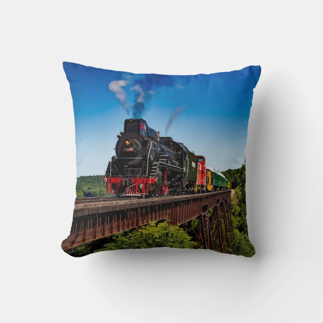 Foto der Vintagen Eisenbahnbrücke Kissen (Vorderseite)