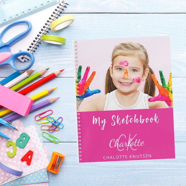 Foto des Sketchbuchs - Rosa Monogramm Notizbuch (Von Creator hochgeladen)
