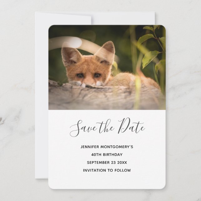 Foto eines Niedlichen kleinen Fuchses Save the Dat Date (Vorderseite)