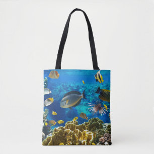 Foto eines tropischen Fisches auf einem Tasche