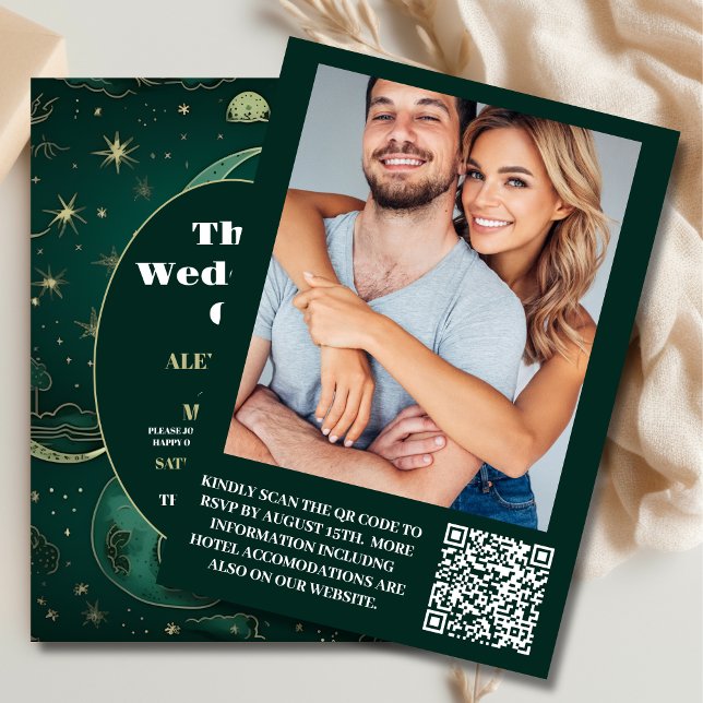 Foto Emerald Green Gold Celestial Wedding Einladung (Von Creator hochgeladen)