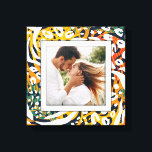 Foto Farbiges Tiermuster Leinwanddruck<br><div class="desc">Ein farbenprächtiges,  wildes Tierbild schafft einen schönen Rahmen für Ihr Lieblings-Foto auf dieser eingewickelten Leinwand. **TIPP: Wenn Sie eine quadratische Platte verwenden,  müssen Sie Ihr Foto möglicherweise auf ein Quadrat schneiden,  bevor Sie es hochladen,  um die besten Ergebnisse zu erzielen.</div>