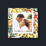 Foto Farbiges Tiermuster Leinwanddruck<br><div class="desc">Ein farbenprächtiges,  wildes Tierbild schafft einen schönen Rahmen für Ihr Lieblings-Foto auf dieser eingewickelten Leinwand. **TIPP: Wenn Sie eine quadratische Platte verwenden,  müssen Sie Ihr Foto möglicherweise auf ein Quadrat schneiden,  bevor Sie es hochladen,  um die besten Ergebnisse zu erzielen.</div>