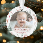 Foto First Christmas Script Classic Muster Ornament<br><div class="desc">Foto Erste Weihnachtsschrift Klassische Rustikale Rentier & Weihnachtsmuster. Niedlich Baby's First Christmas Foto Ornament bietet ein rustikales Muster in klassischen,  traditionellen Weihnachtsfarben von rot,  grün. Editieren Sie in einer Minute,  laden Sie Ihr Lieblings-Foto hoch und geben Sie Ihre Daten ein. Ideal für Ihr neues Kleines!</div>