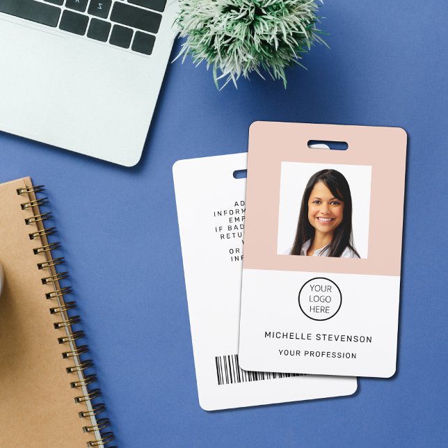 Foto für benutzerdefinierte Mitarbeiter Logo-Rosa  Ausweis (Von Creator hochgeladen)