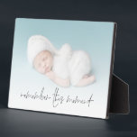 Foto für Neugeborene Denken Sie an diesen Moment Fotoplatte<br><div class="desc">Neugeborenes Foto Zitat Denken Sie daran: Ersetzen Sie einfach das Beispiel-Foto durch Ihren eigenen Favoriten der Landschaftsorientierung. Denken Sie daran,  dieser Moment ist in einem eleganten Set-Skript am unteren Ende. Sie können die Farbe dieses Textes ändern,  wenn nötig,  um Ihr Foto besser Anzug,  indem Sie weiter bearbeiten.</div>