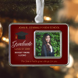 Foto für Red Abschluss Inspiration - kundenspezifi Rahmen-Ornament Silber<br><div class="desc">Dieses eigens für den Senioren gefertigte Weihnachtsgeschenk aus dem Abschluss bietet eine schicke Typografie aus Weiß und Gold unter dem Namen High School oder Uni für die Klasse von 2023. Passen Sie mit Ihrem geschlossen Jahr unter Ihrem Foto für ein großartiges personalisiertes Graduiertenfoto präsent.</div>