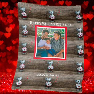 Foto Glückliches Valentinsrot-Herz-Rustikal-Holzmä Fleecedecke