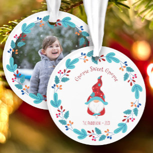 Foto Gnome Sweet Gnome Niedlich Elf Blumenstrauß Ornament