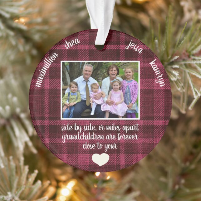 Foto Großkinder Nah zu Ihrem Herzen Karierte Weihn Ornament (Baum)