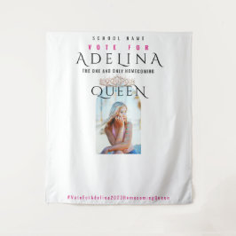 Foto im Hintergrund des Vote Homecomoming Queen Pi Wandteppich