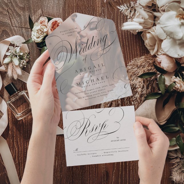 Foto Klassische Kalligrafie-Hochzeit All In One Einladung (Photo elegant classic calligraphy vintage wedding all in one invitation)