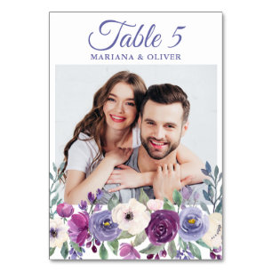 Foto Lila Fuchsien-Bordeaux Florale Hochzeit Tischnummer