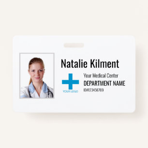 Foto-Logo des Krankenhauses Angestellte Schwarz un Ausweis
