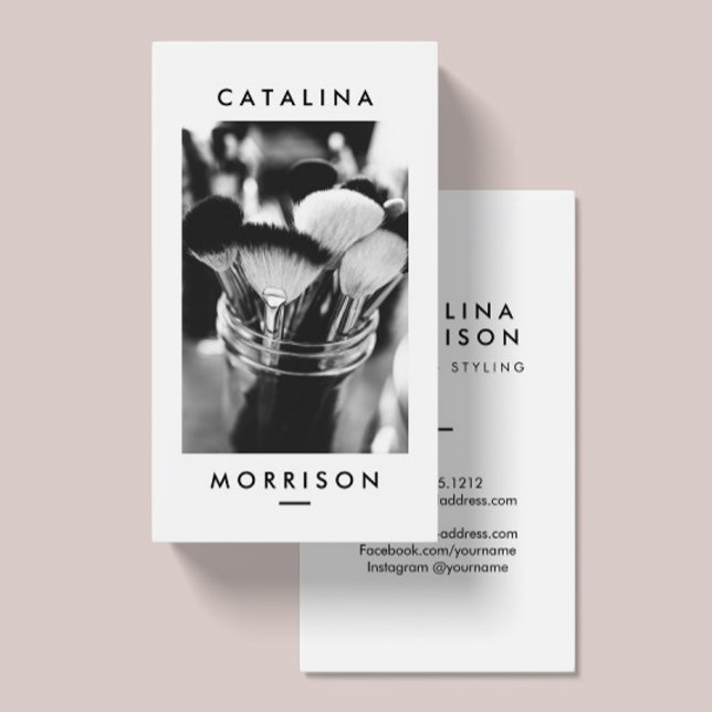 Foto Minimalistisch Makeup Artist Brushes Visitenkarte (Von Creator hochgeladen)