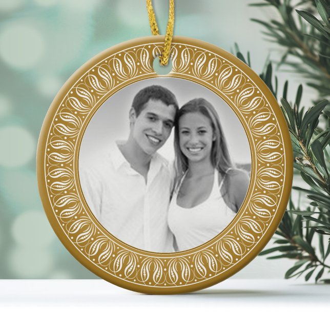 Foto mit Goldfiligrane Keramikornament (Personalized Christmas Photo Ornament)
