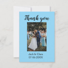 Foto Moderne, schlichte Hochzeit danke