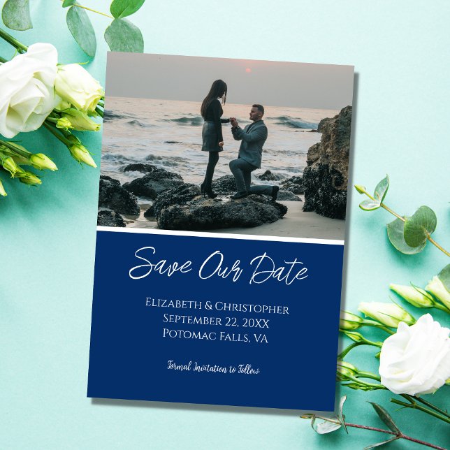 Foto Navy White Wedding Save the Date Card (Von Creator hochgeladen)