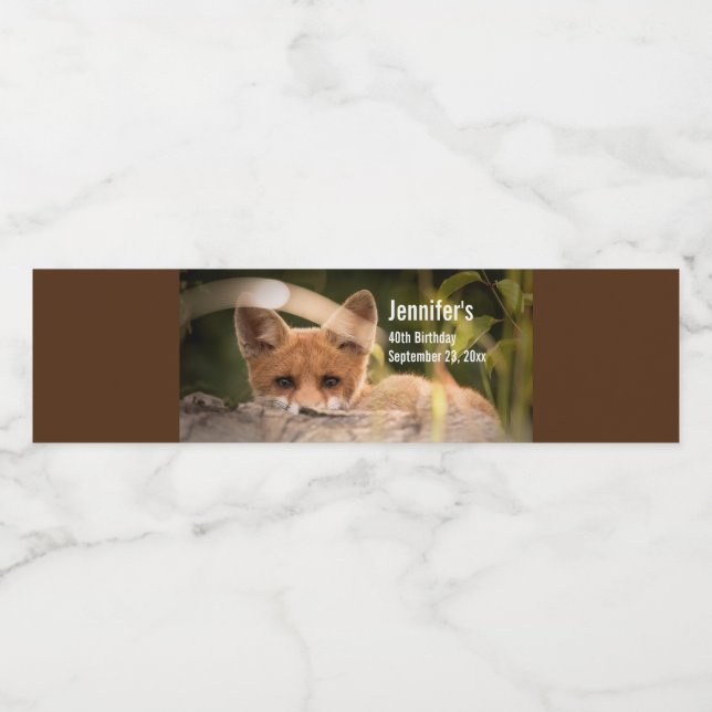 Foto of a Cute Little Orange Fox (Einzelnes Label)