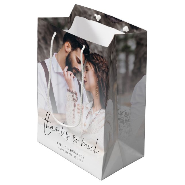 Foto Overlay dankt so viel Gefallen Hochzeit Mittlere Geschenktüte (Vorderseite Schrägansicht)
