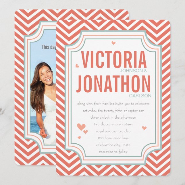 Foto Peach and Mint Zig Zag Typografy Wedding Einladung (Vorne/Hinten)