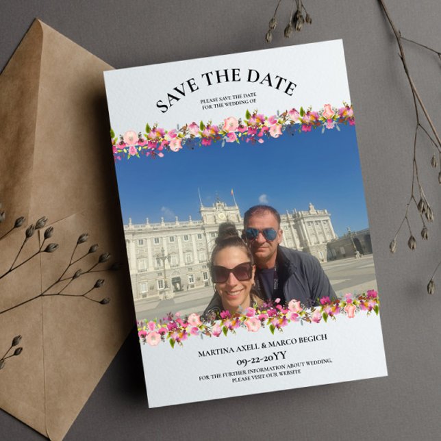 Foto Pink Floral Save the Date Einladung (Von Creator hochgeladen)