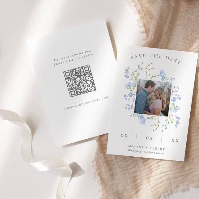 Foto QR (Light Blue Floral Frame) Save The Date (Von Creator hochgeladen)