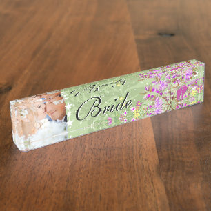 Foto Radiant Orchid Bride Love Bird Wedding Namensplakette