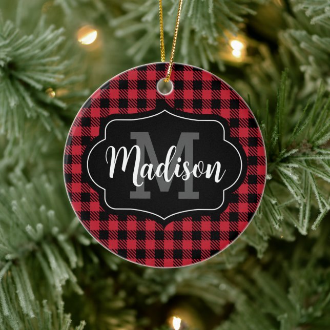 Foto Red Black Buffalo Kariert Monogram Keramik Ornament (Baum)