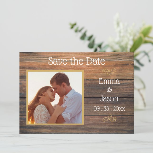 Foto Rustic Wood Grain Typografie Save The Date (Stehend Vorderseite)