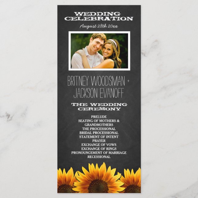 Foto Rustikales Chalkboard Sonnenblumen Hochzeitsp Programm (Vorderseite)