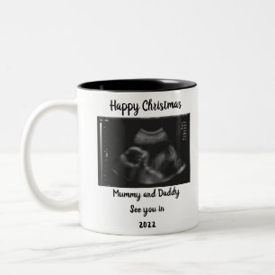 Foto Schwangerschaft Ankündigung für Eltern 2021 Zweifarbige Tasse
