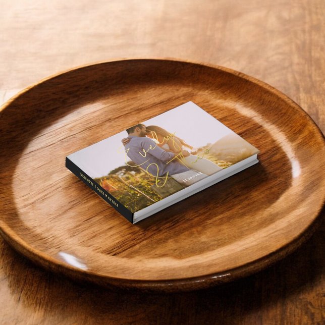 Foto Script Signature Elegante Black Wedding Gästebuch (Von Creator hochgeladen)