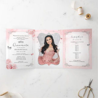 Foto Spanish Light Pink Silver Quinceanera Dreifach Gefaltete Einladung