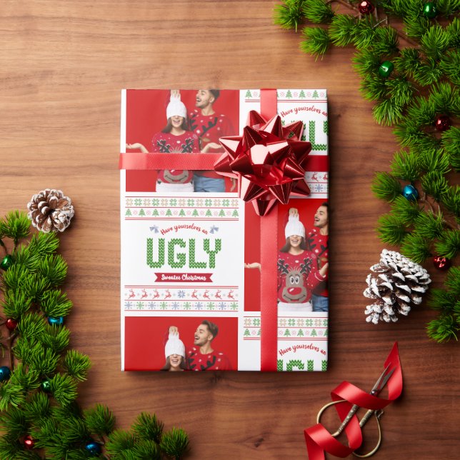 Foto Ugge Christmas Sweater Red Green Nordic Stric Geschenkpapier (Feiertagsgeschenk)