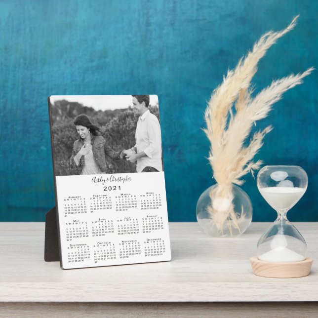 Foto und Namen Personalisiert 2021 Calendar Deskto Fotoplatte (Seite)