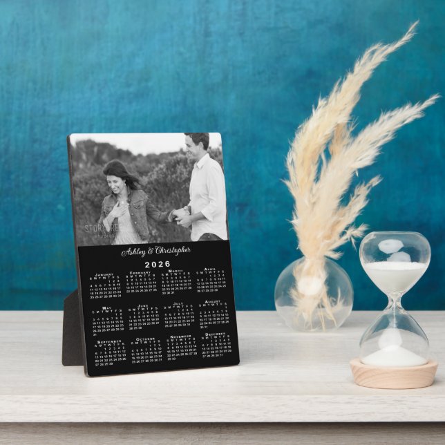 Foto und Namen Personalisiert 2026 Kalender Schwar Fotoplatte (Seite)
