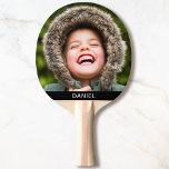 Foto- und Namensvorlage Tischtennis Bat Paddel Tischtennis Schläger<br><div class="desc">Ihr Edge Print Foto und Name auf schwarzen Vorlage Tischtennisplatte Tischtennisschläger Paddel.</div>