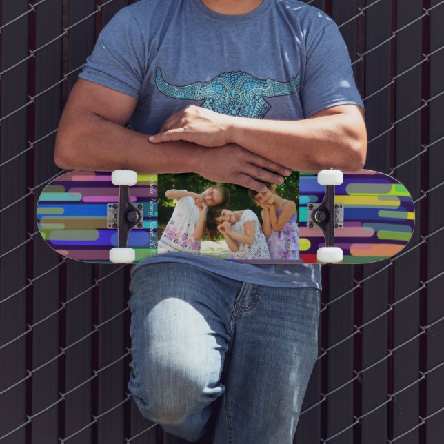 Foto- und Textfarbige Hintergrundinformationen per Skateboard (Außenbereich 3)
