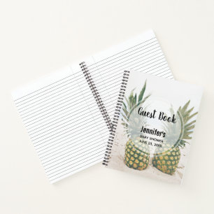 Foto von 2 Ananas in einem Beach Guest Book Notizbuch