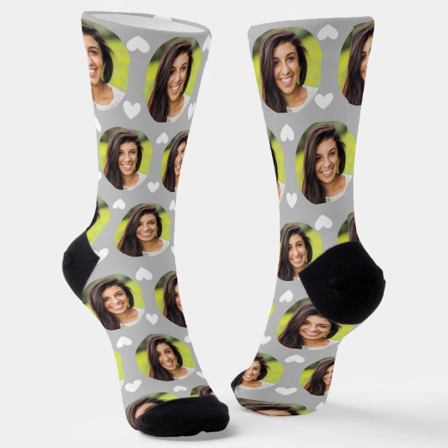 Foto von Girlfriend For Boyfriend Gray Heart Socken (Gewinkelt)