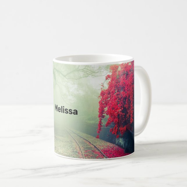 Foto von Misty Train Tracks & Red Tree Kaffeetasse (VorderseiteRechts)
