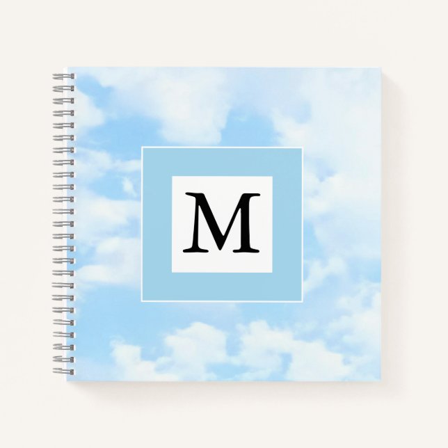 Foto von Soft Blue Sky Custom Single Initial Notizbuch (Vorderseite)