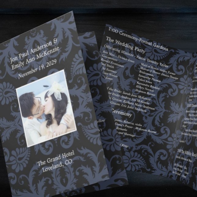 Foto Wedding Program Navy Blue & White Damask (Von Creator hochgeladen)