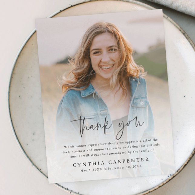 Foto zur Beerdigung des Haushalts Dankeschön-Karte (Modern script simple budget photo memorial thank you card.)