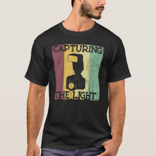 Fotograf, der den Fotografen fotografiert T-Shirt