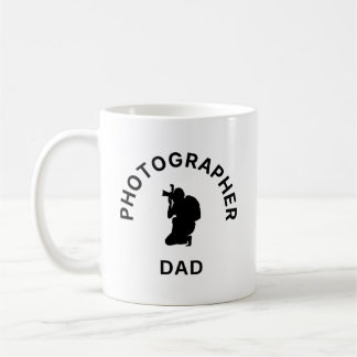 Fotograf-Vater-Aufnahmen von Momenten Kaffeetasse