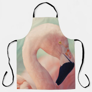 Fotografie mit schwachem Fokus von rosa Flamingo Schürze
