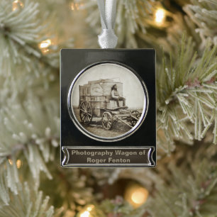 Fotografiewagen von Roger Fenton Photo Realismus Banner-Ornament Silber